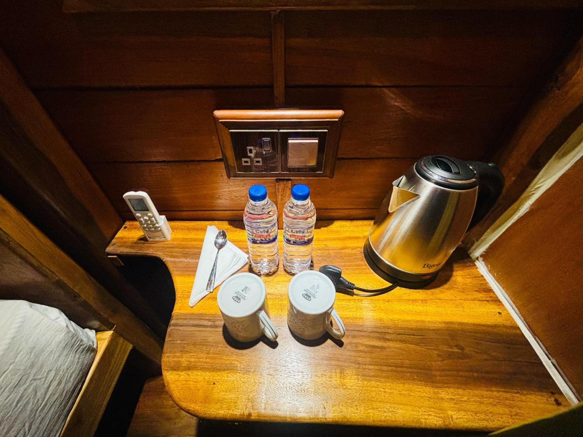 Woodholic Homestay Sigiriya Buitenkant foto
