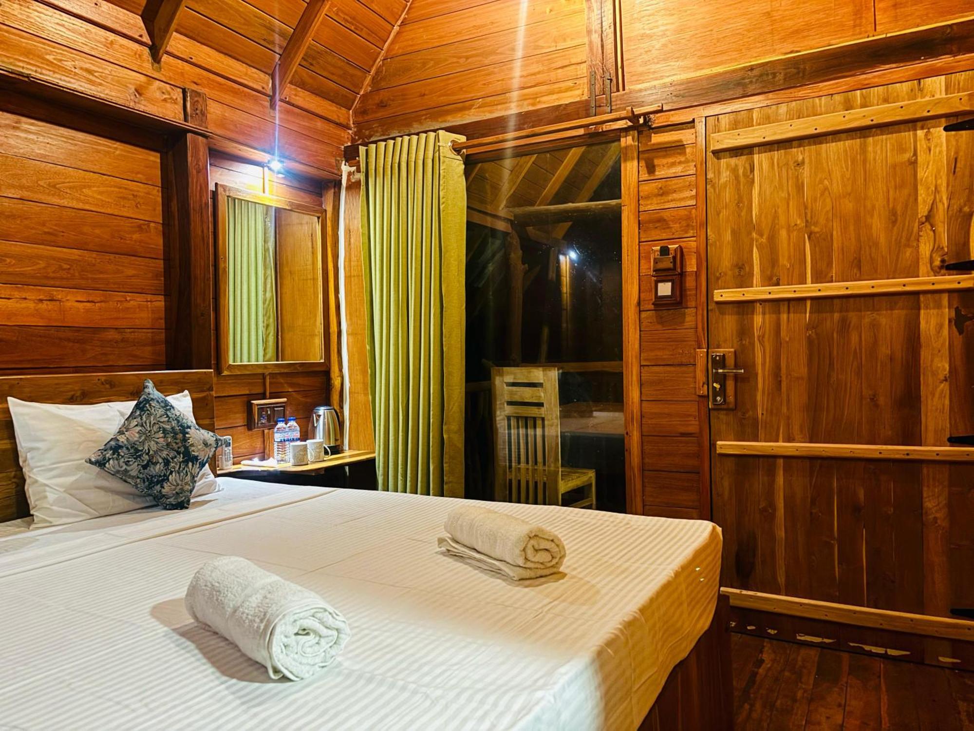 Woodholic Homestay Sigiriya Buitenkant foto