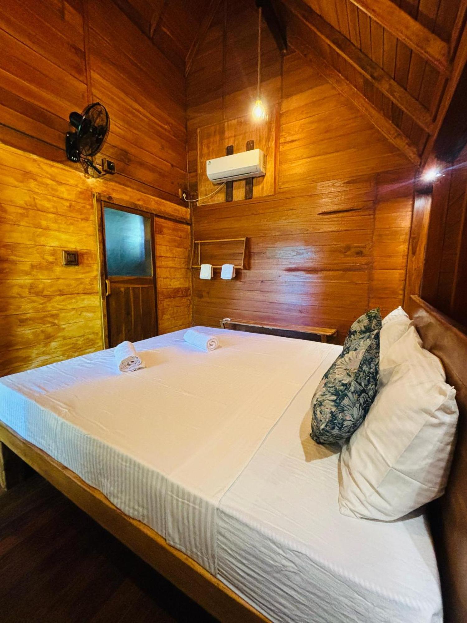 Woodholic Homestay Sigiriya Buitenkant foto